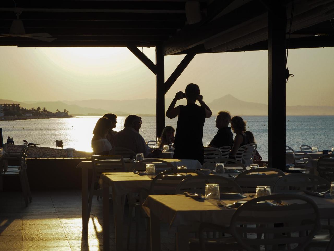 Hotel Noguera Mar Denia Kültér fotó